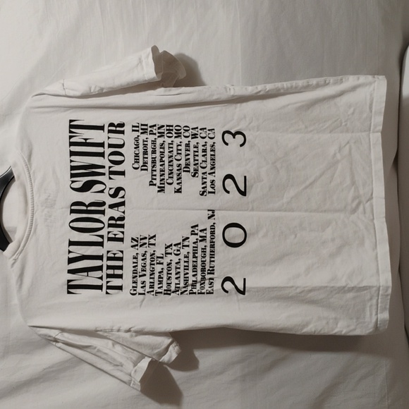 Authentic Taylor Swift The Eras Tour 2023 Shirt Sz.M - Picture 6 of 11